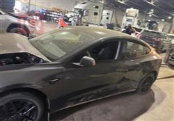 تسلا موديل 3